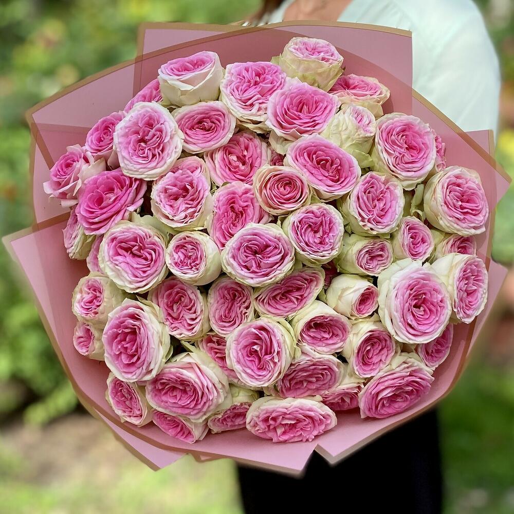 Букет из пионовидных роз